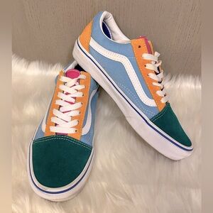 Vans multicolored excellent condition